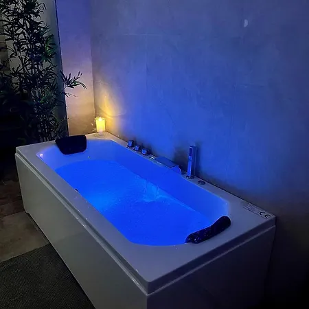 Evasion Douce,spa Balneo Apartment Sainte-Foy-la-Grande